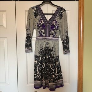 ECI New York Grey, White, Purple and Black Paisley V-neck‎ Long Sleeve Dress